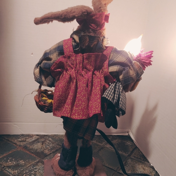 Farmhouse Country Decor Light-Up Rabbit - Picture 5 of 5